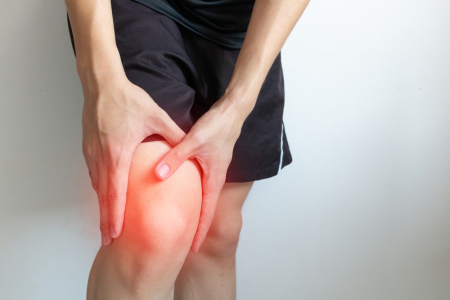 Douleurs genou : comment les soulager rapidement ?